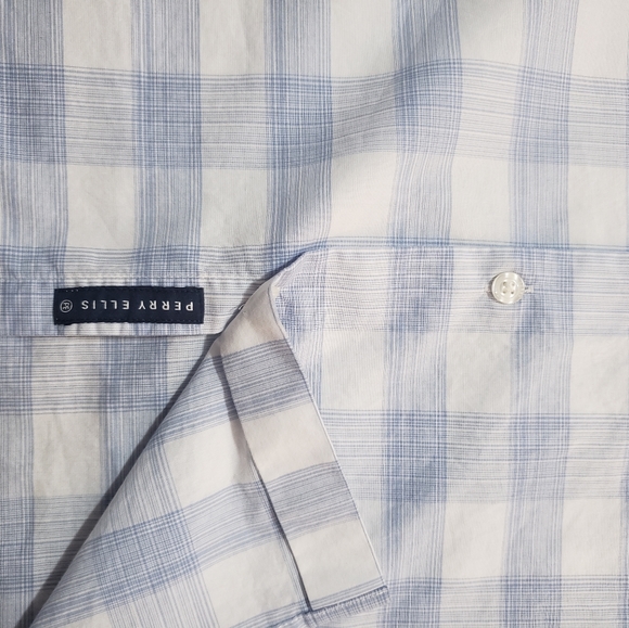 Perry Ellis plaid button down shirt - Picture 5 of 5
